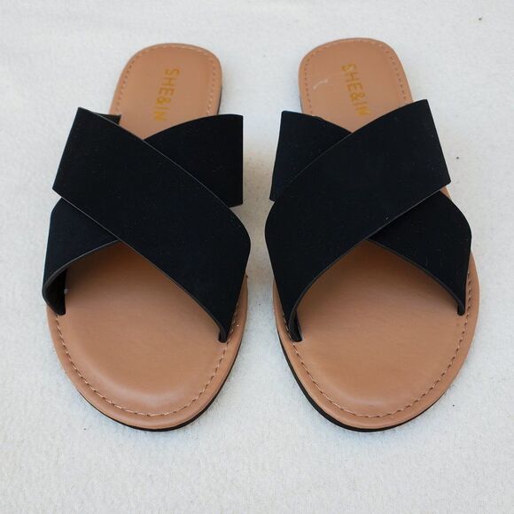 NWOT Shein black and tan flat sandals - Picture 2 of 10
